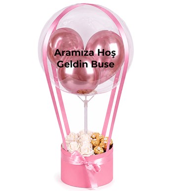 Balonlu Yuvarlak Pembe Kutuda Çikolatalı Yapay Beyaz Gül