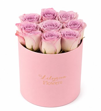 Yuvarlak Pembe Kutuda Lila Gül